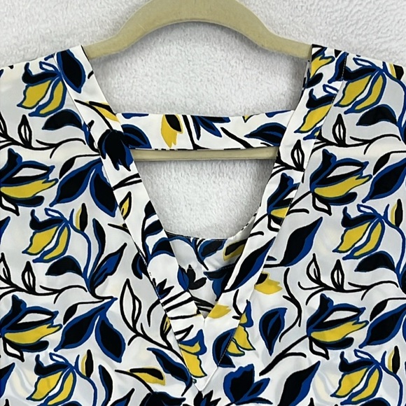 Halogen Women’s Blouse Top Size XL Blue/White/Yellow/Black Polyester Pullover - Picture 7 of 10